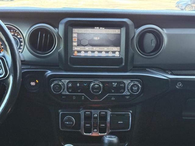 2022 Jeep Wrangler Unlimited Willys CERTIFIED WILLYS Near Milwaukee