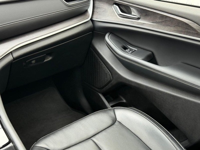 2024 Jeep Grand Cherokee L Limited CERTIFIED Near Madison