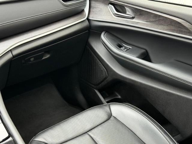 2024 Jeep Grand Cherokee L Limited CERTIFIED Near Madison