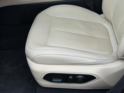 2022 Jeep Grand Cherokee L Limited 3rd row seating SUV