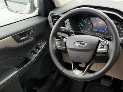 2022 Ford Escape SE Hybrid CERTIFIED HYBRID AWD