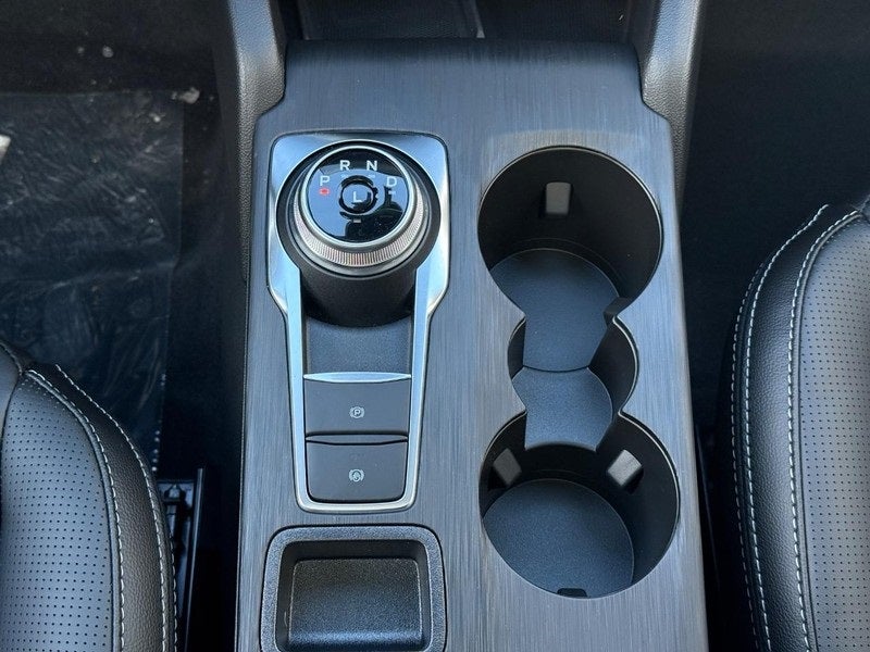 2026 Ford Escape Hybrid Platinum