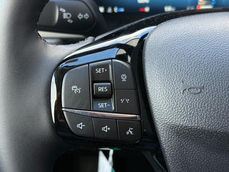 2026 Ford Escape Hybrid Platinum