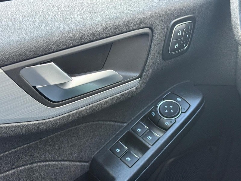 2026 Ford Escape Hybrid Platinum