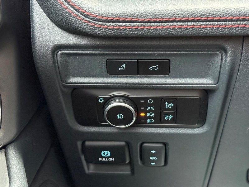2023 Ford Expedition Limited Stealth Performance Edition