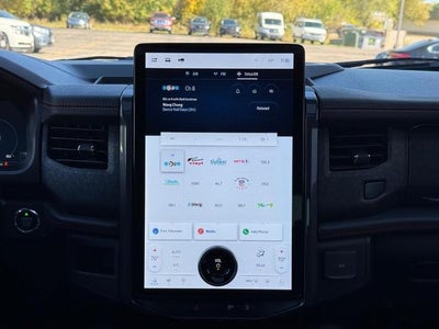 2022 Ford Expedition Limited CERTIFIED STEALTH EDITION Near Janesville