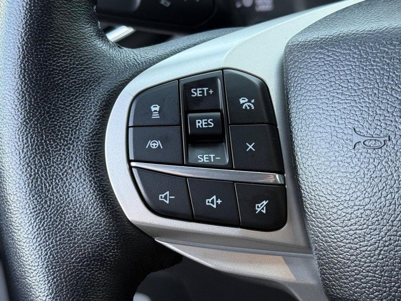 2023 Ford Explorer XLT CERTIFIED Near Janesville