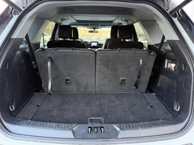 2023 Ford Explorer XLT CERTIFIED Near Janesville