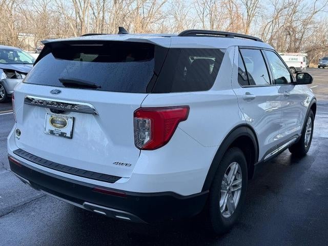 2023 Ford Explorer XLT CERTIFIED Near Janesville