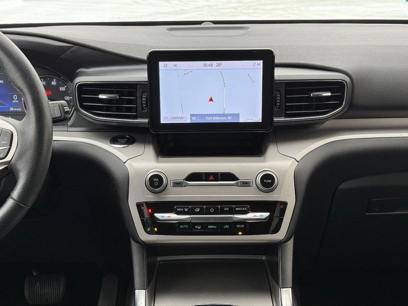 2023 Ford Explorer XLT CERTIFIED Near Madison