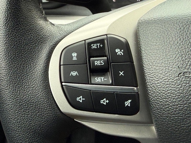 2023 Ford Explorer XLT CERTIFIED Near Madison