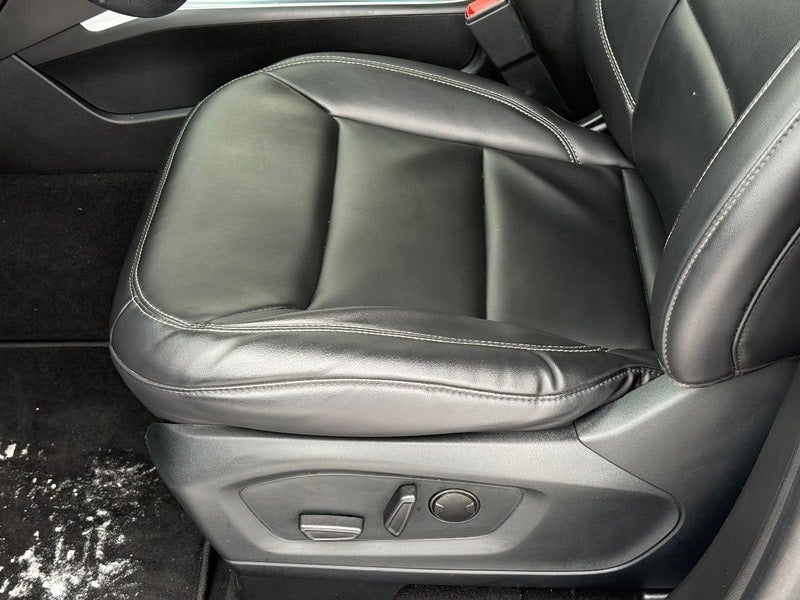 2023 Ford Explorer XLT CERTIFIED Near Madison