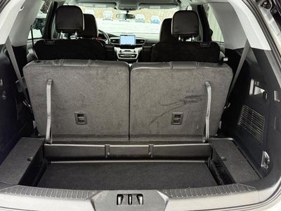 2023 Ford Explorer XLT CERTIFIED Near Madison