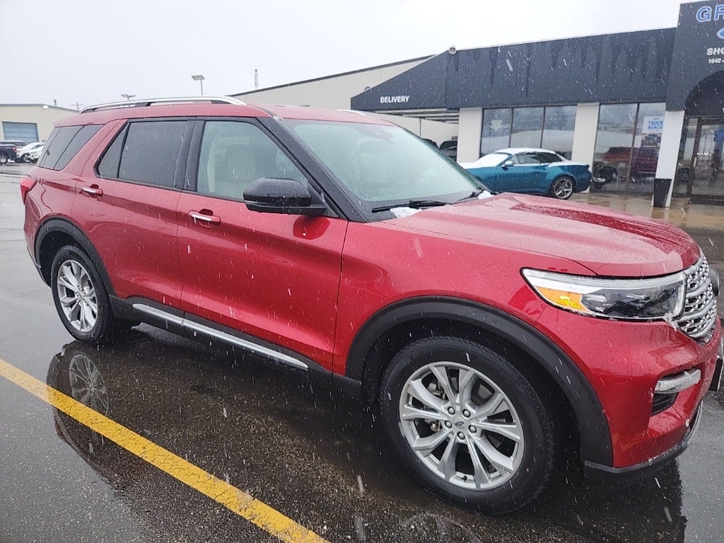 2020 Ford Explorer Limited Certified Near Janesville