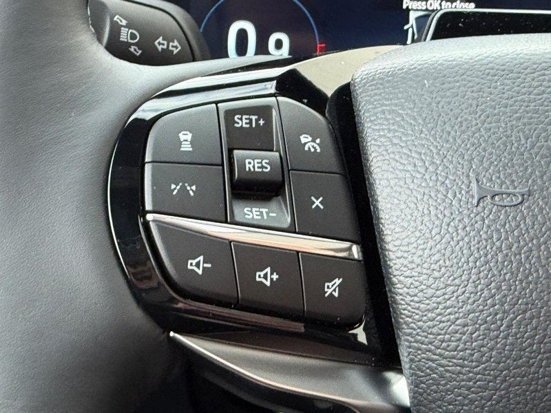 2026 Ford Explorer Platinum Luxury Leather Pack