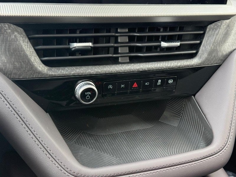 2026 Ford Explorer Platinum Luxury Leather Pack