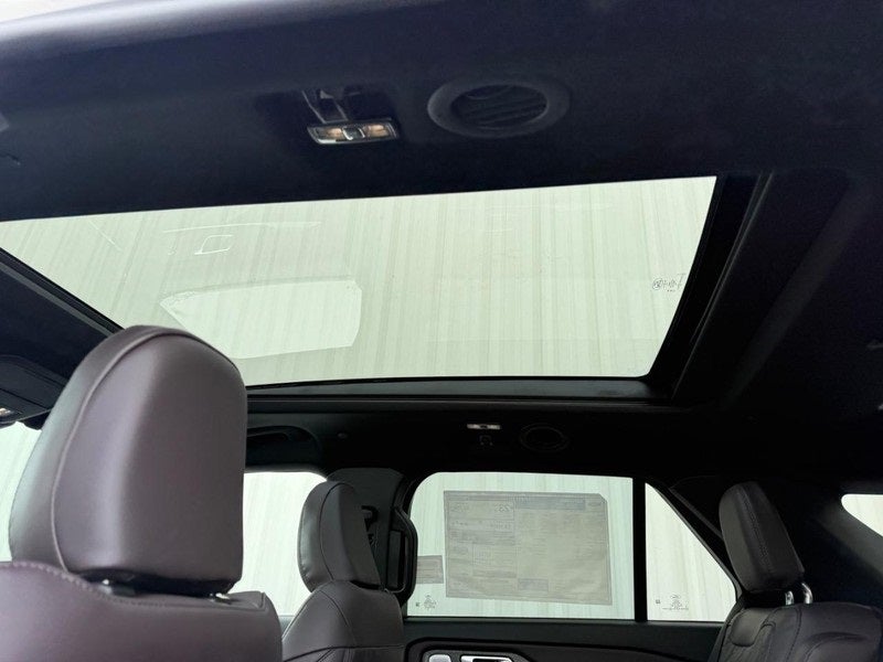 2026 Ford Explorer Platinum Luxury Leather Pack
