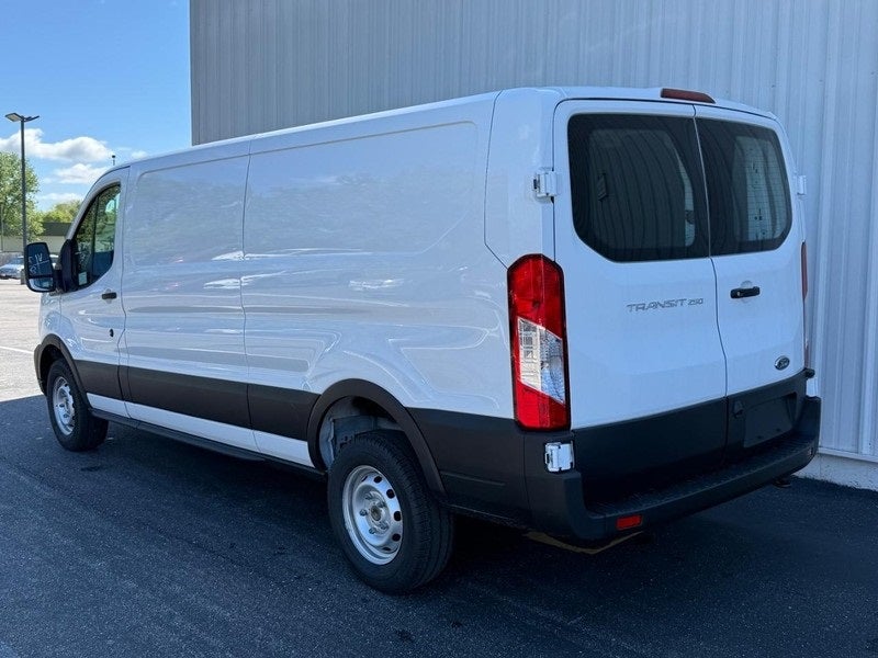 2025 Ford Transit-250 Low Roof