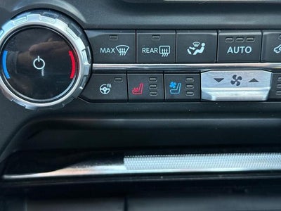 2022 Ford F-150 Lariat CERTIFIED LARIAT Near Janesville