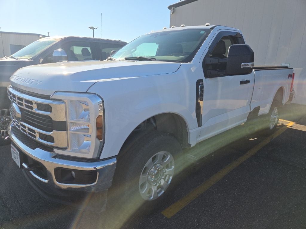 2024 Ford F-350 Super Duty XLT