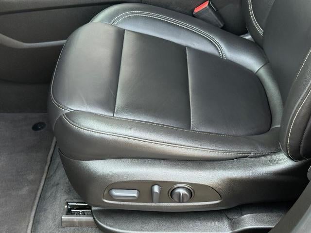 2023 Chevrolet Traverse LT Leather CERTIFIED near Janesville