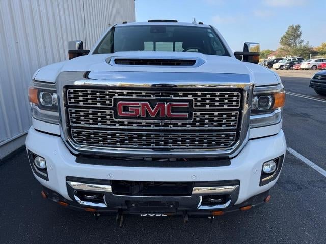 2019 GMC Sierra 2500HD Denali DURAMAX DIESEL DENALI