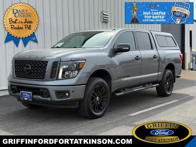 2019 Nissan Titan SV Crew Cab 4x4