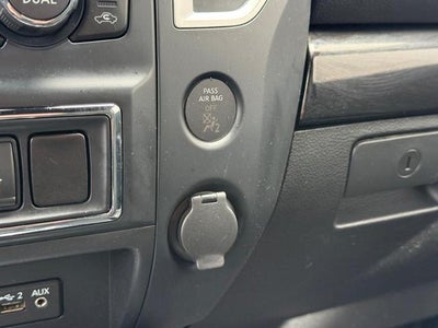 2019 Nissan Titan SV Crew Cab 4x4