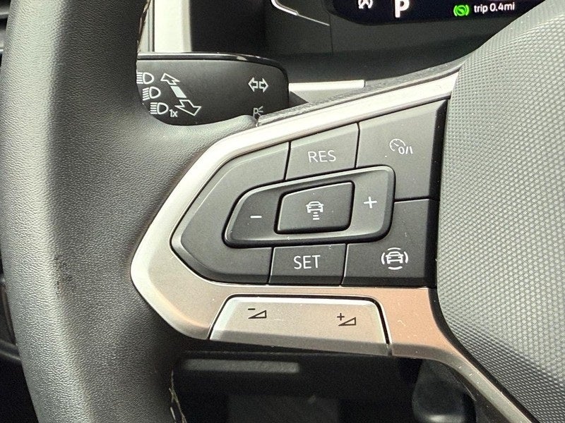 2023 Volkswagen Atlas Cross Sport 3.6L V6 SE w/Technology CERTIFIED NEAR Waukesha