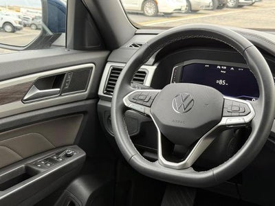 2023 Volkswagen Atlas Cross Sport 3.6L V6 SE w/Technology CERTIFIED NEAR Waukesha