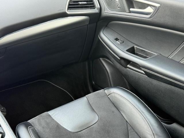 2022 Ford Edge ST CERTIFIED Near Janesville