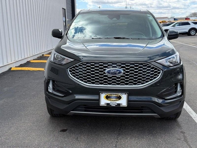 2024 Ford Edge SEL Certified AWD Near Janesville