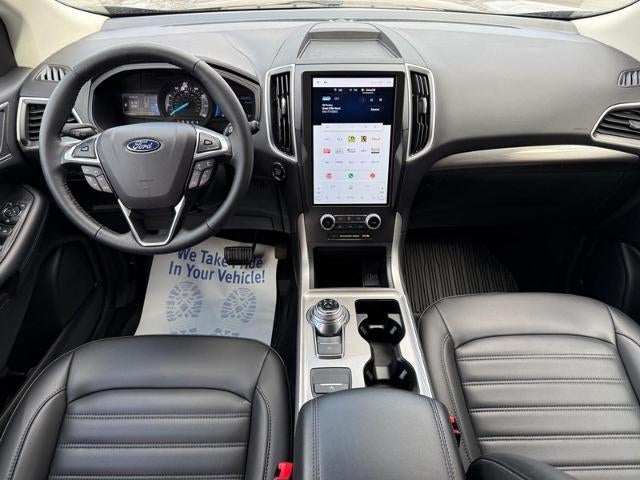 2024 Ford Edge SEL Certified AWD Near Janesville