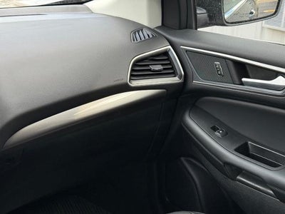 2024 Ford Edge SEL Certified AWD Near Janesville