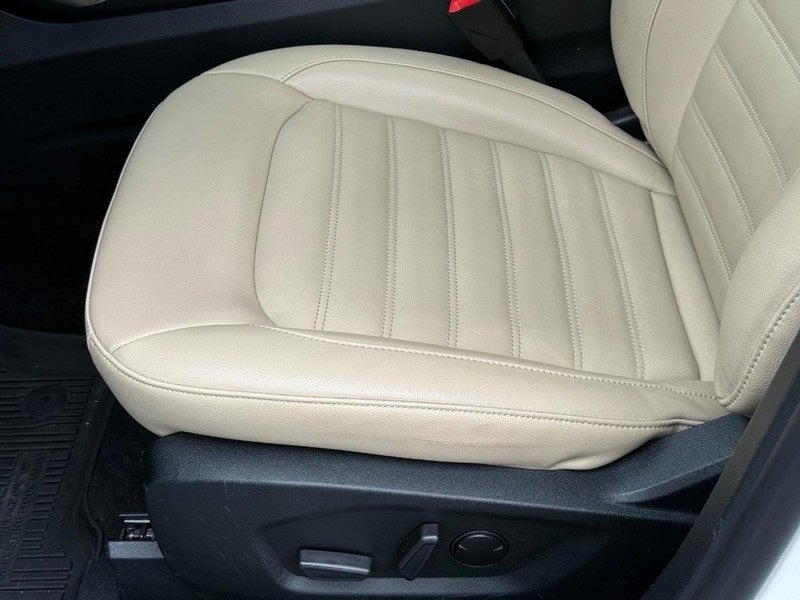 2022 Ford Edge SEL CERTIFIED Near Milwaukee