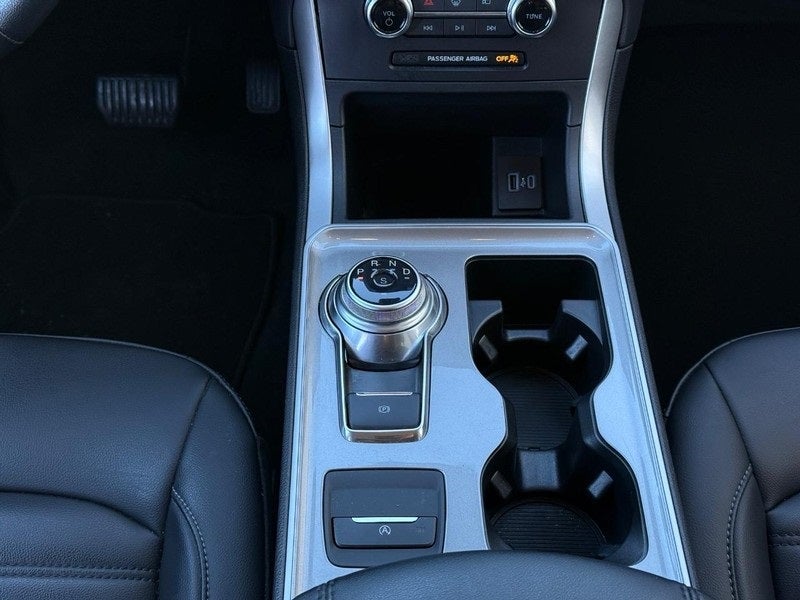 2024 Ford Edge SEL CERTIFIED Near Janesville