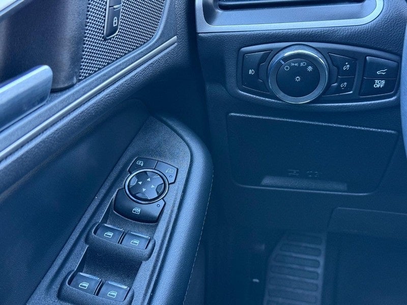 2024 Ford Edge SEL CERTIFIED Near Janesville