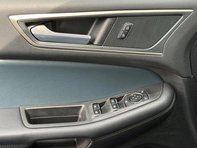 2024 Ford Edge SEL Sport Appearance Package