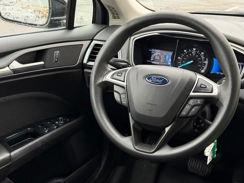 2014 Ford Fusion Hybrid SE