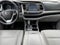 2015 Toyota Highlander XLE V6 3RD ROW SEAT SUV Near Milwaukee
