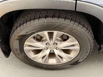 2015 Toyota Highlander XLE V6 3RD ROW SEAT SUV Near Milwaukee