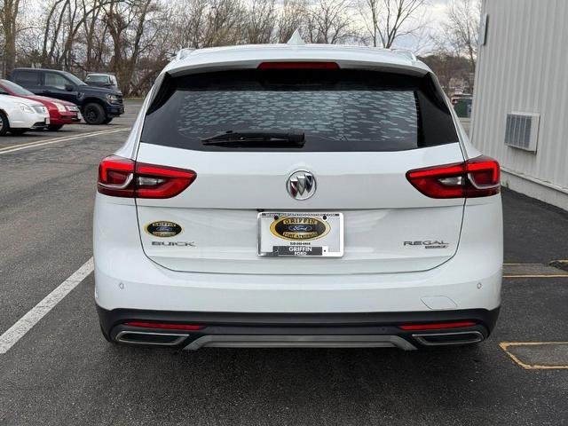 2018 Buick Regal TourX Essence TourX All Wheel Drive