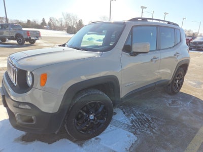 2016 Jeep Renegade Latitude 4 WHEEL DRIVE