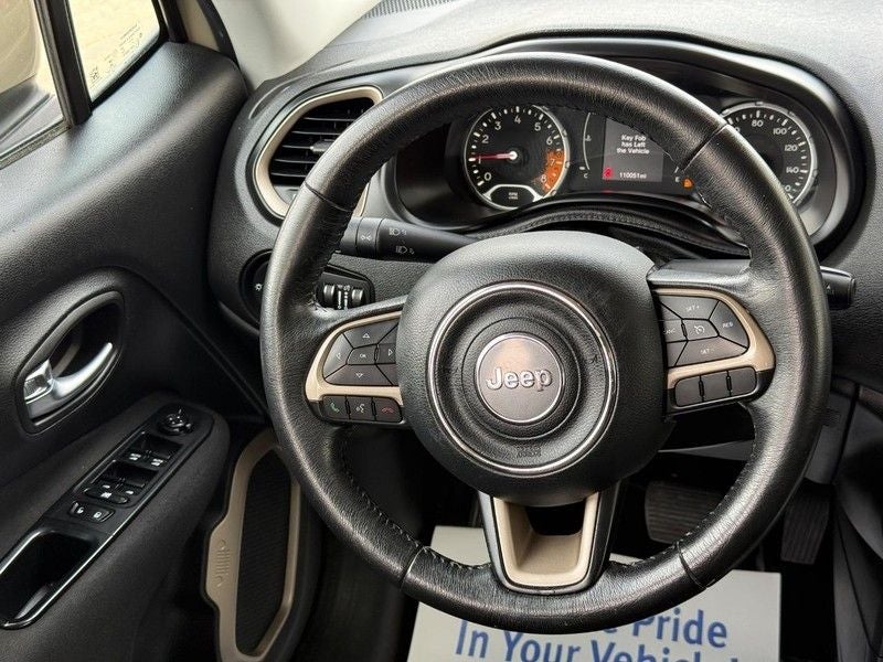 2016 Jeep Renegade Latitude 4 WHEEL DRIVE