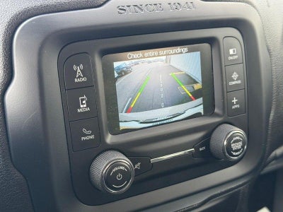 2016 Jeep Renegade Latitude 4 WHEEL DRIVE