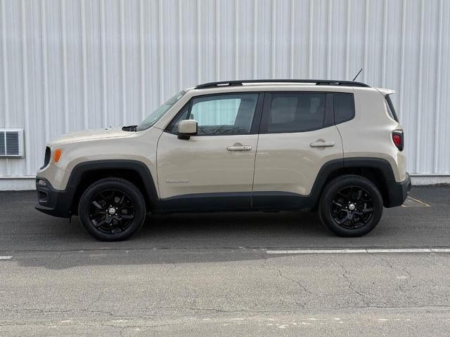 2016 Jeep Renegade Latitude 4 WHEEL DRIVE