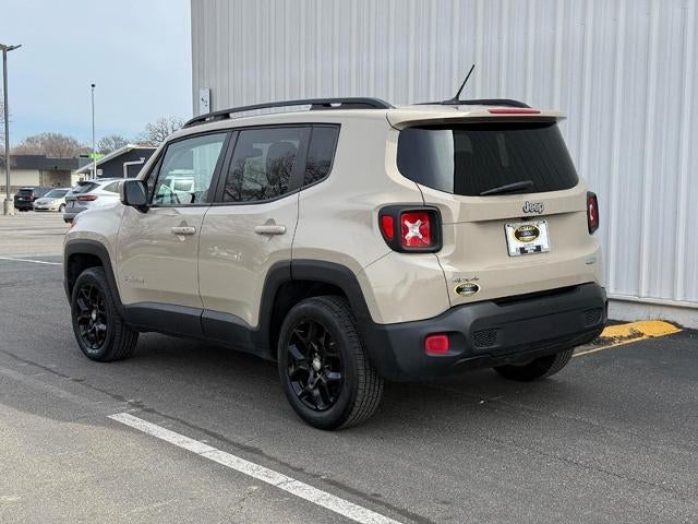 2016 Jeep Renegade Latitude 4 WHEEL DRIVE