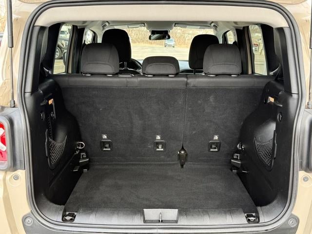 2016 Jeep Renegade Latitude 4 WHEEL DRIVE